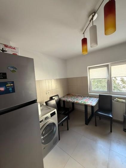 Apartament cu 2 camere decomandat, mobilat în Nerva Traian
