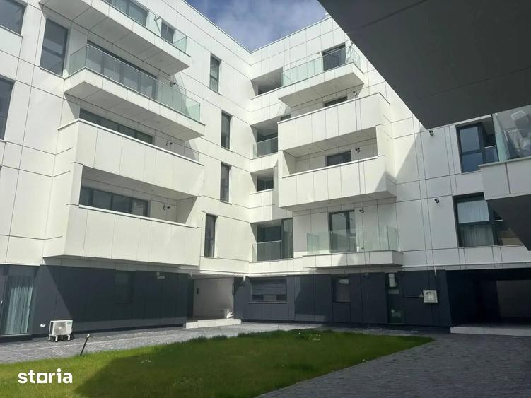 Apartament cu 3 camere în Centrul Civic