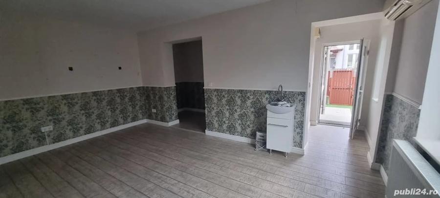 Vand casa situata in Pitesti, zona centrala - 15