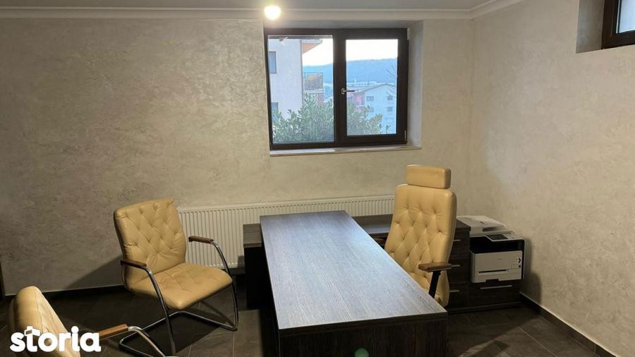 Spațiu comercial, de 25 mp, în Florești