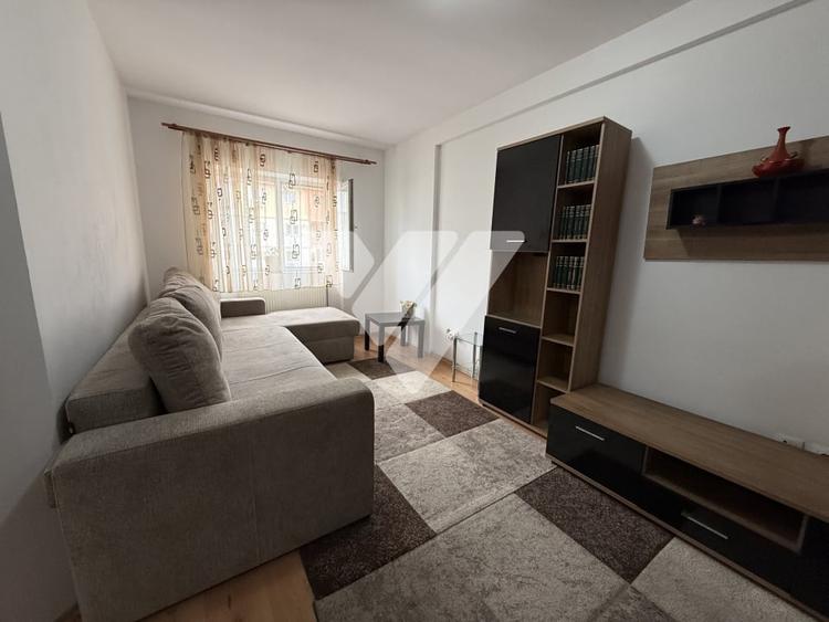 Apartament cu 2 camere decomandat, mobilat în Broscărie