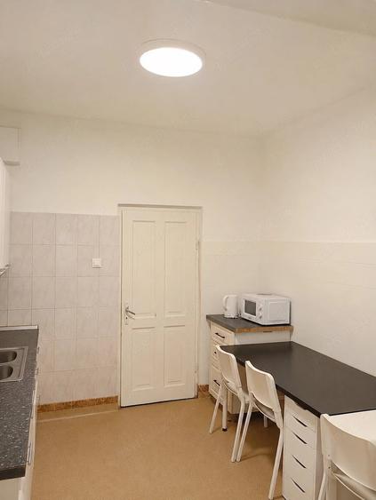 Casă cu 3 camere cu Teren 300 Mp în Mărăști