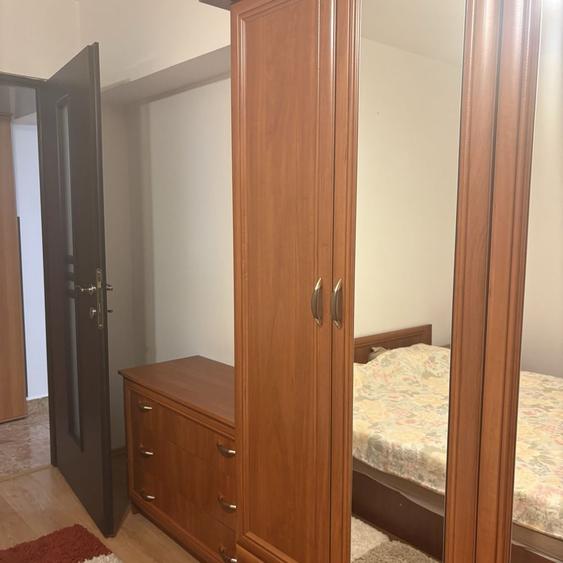 Apartament cu 2 camere semidecomandat în Exterior Vest