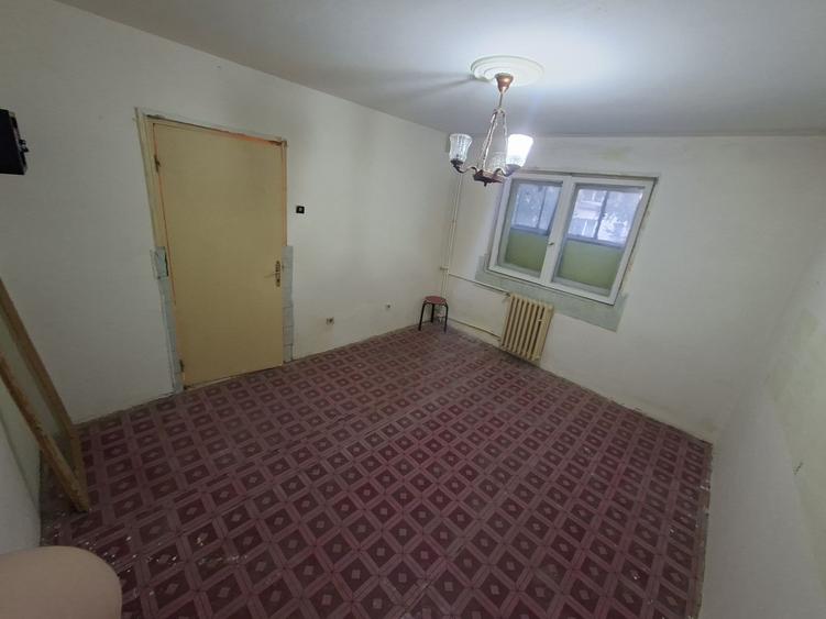 Garsonieră semidecomandată în Tomis Nord
