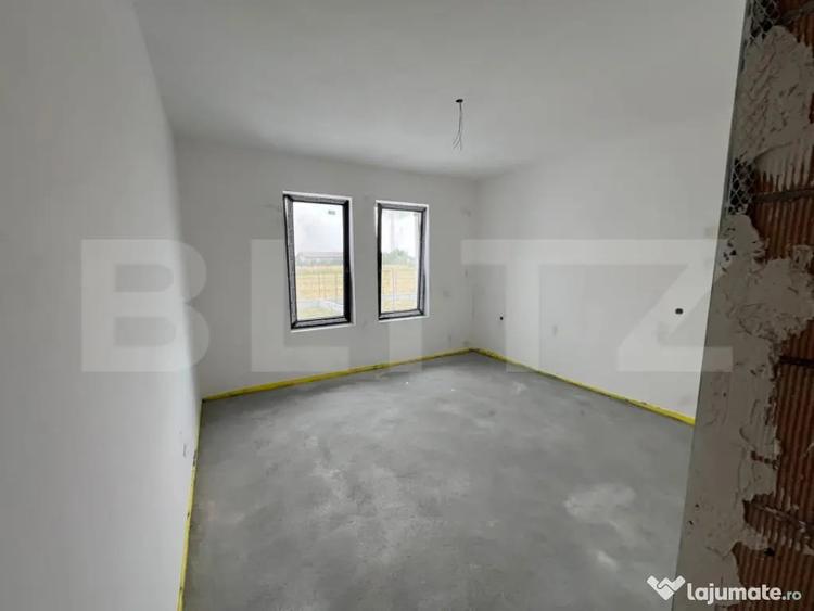 Casă cu 4 camere cu Teren 460 Mp în Central
