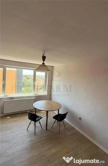 Apartament cu 2 camere decomandat în Olimpia-Stadion
