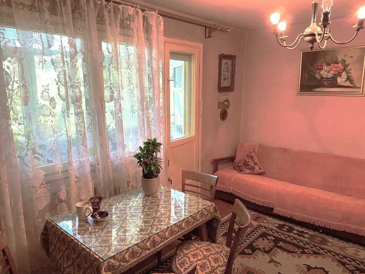 Apartament cu 3 camere semidecomandat în Militari