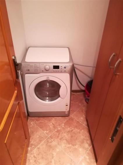 Apartament cu 3 camere decomandat în Ștefan cel Mare