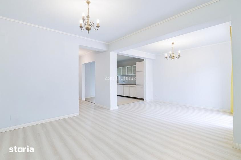 Casa de vanzare in Pipera Emil Racovita, in Complexul Azur