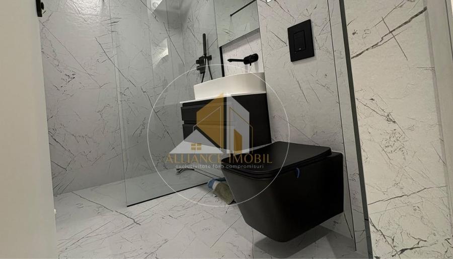 Apartament cu 4 camere decomandat, mobilat în Nord-Vest