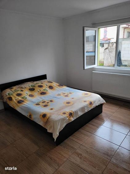 Casă cu 3 camere în Lumina