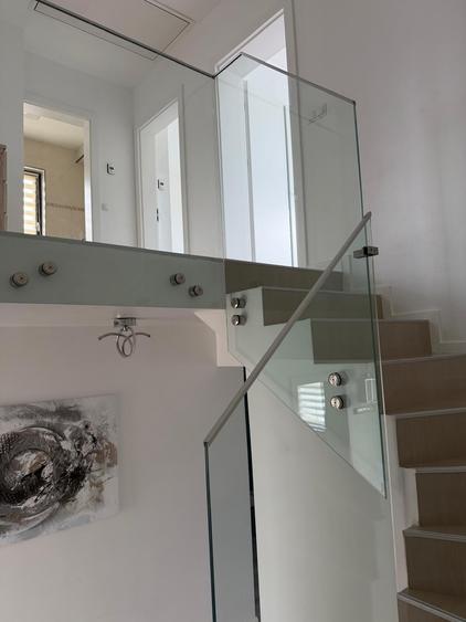 Duplex cu 4 camere cu Canalizare în Șura Mică