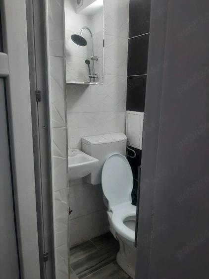 Garsonieră decomandată în Berceni