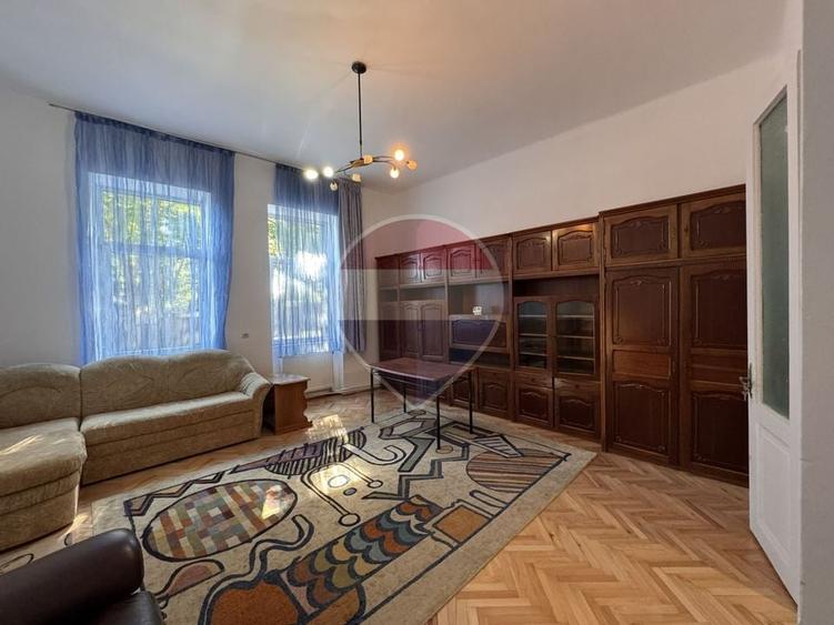 Duplex cu 4 camere cu Teren 130 Mp în Gruia