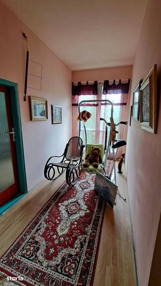 Casă cu 4 camere cu Teren 606 Mp în Bradu