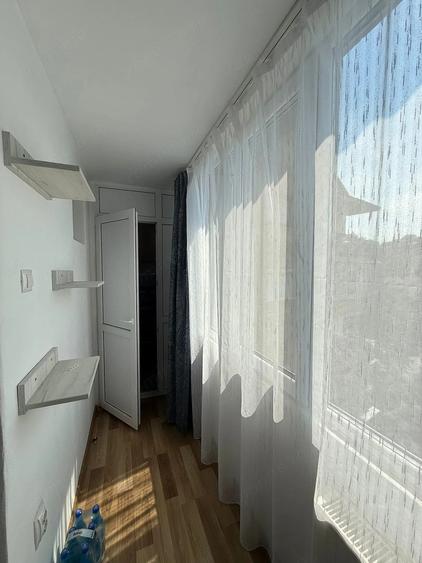 Apartament cu 3 camere semidecomandat în Ultracentral