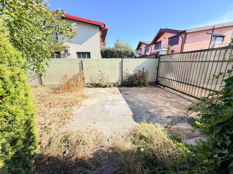 Duplex cu 4 camere cu Canalizare în Central