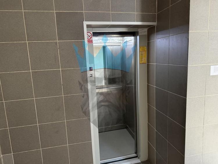 Apartament cu 2 camere decomandat în P-ța Unirii