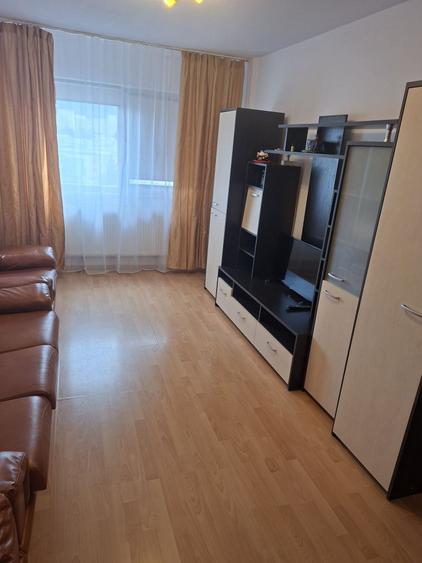 Apartament cu 2 camere decomandat în Drumul Carului
