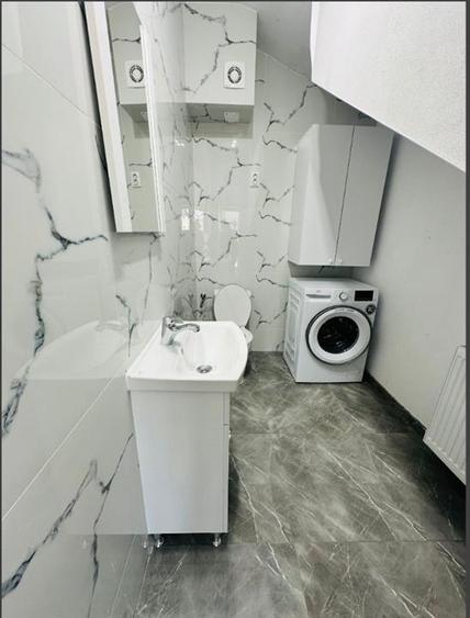 Apartament cu 3 camere decomandat, mobilat în Sânpetru