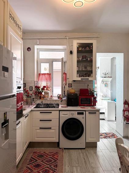 Apartament cu 2 camere semidecomandat în Universitate