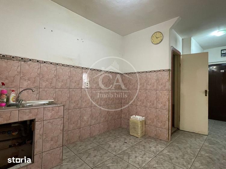 Apartament cu 3 camere decomandat în Nufărul