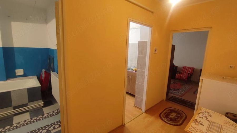 Garsonieră decomandată în Micro 20