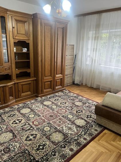 Apartament cu 2 camere decomandat în Exterior Vest