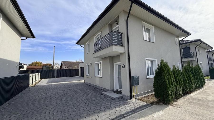 Casă cu Teren 500 Mp în Central