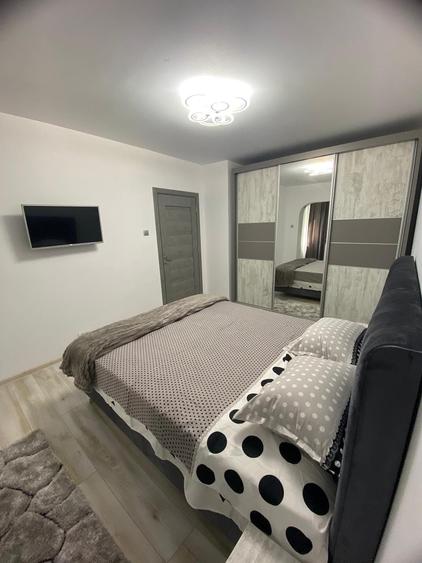 Apartament cu 2 camere decomandat în Alexandru Obregia