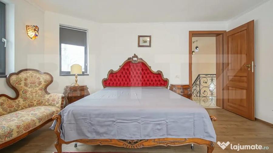 Casă cu 5 camere cu Teren 600 Mp în Bran