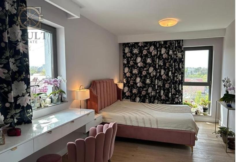 Apartament cu 3 camere decomandat, mobilat în Colentina