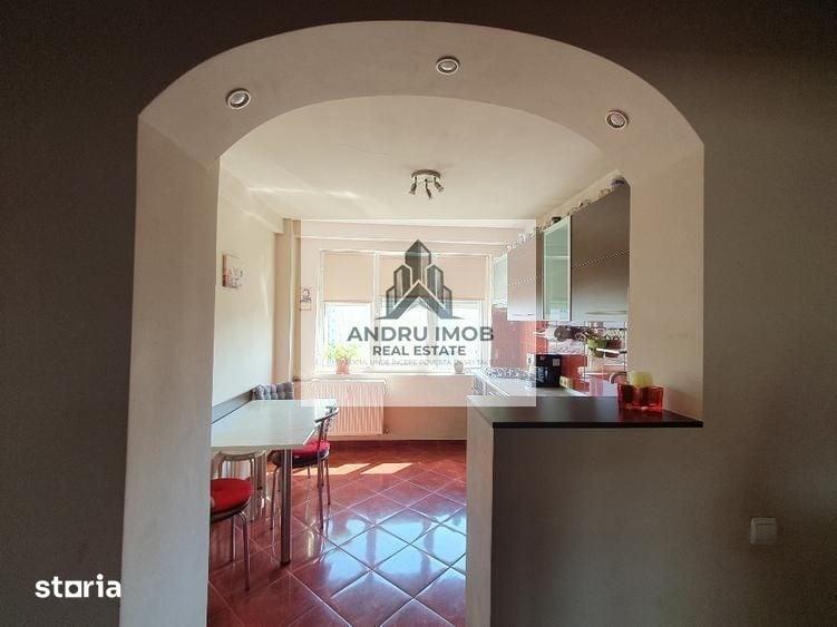 Apartament cu 3 camere în Dristor