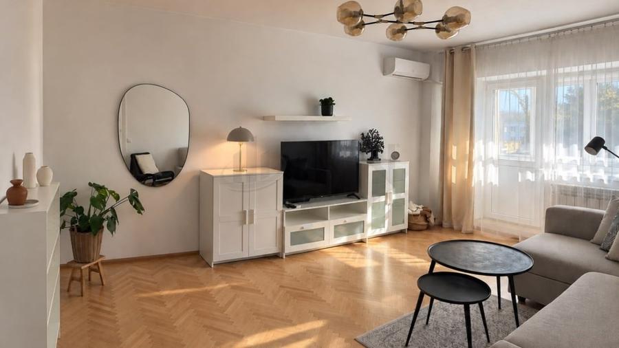 Apartament cu 2 camere decomandat în Dorobanți