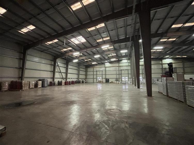 Spațiu industrial, de 4,125 mp, în Chiajna