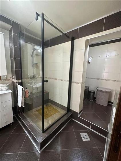 Casă individuală cu 4 camere cu Canalizare în Sânpetru