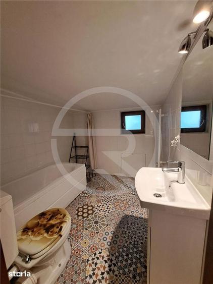 Casă cu 4 camere cu Canalizare în Grigorescu