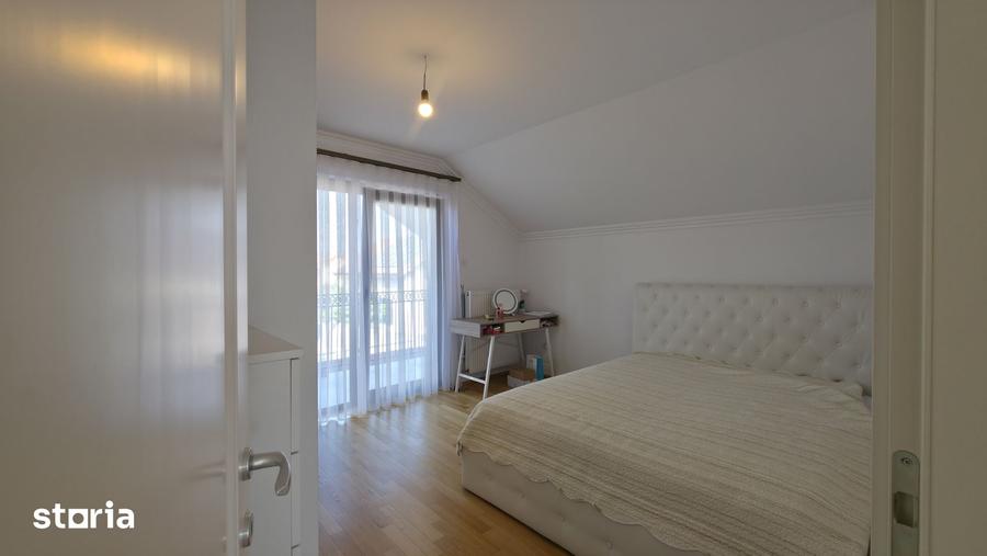 Casă cu 3 camere cu Teren 438 Mp în Centura