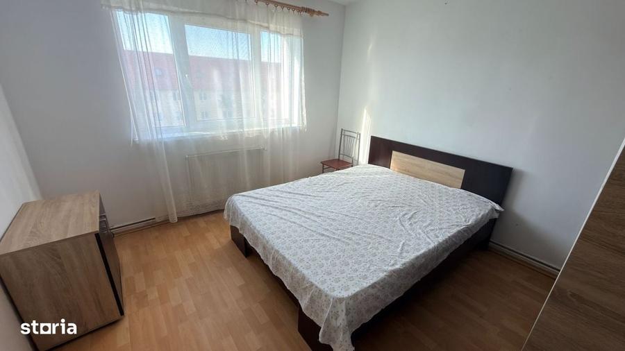 Apartament cu 2 camere decomandat în Vasile Aaron