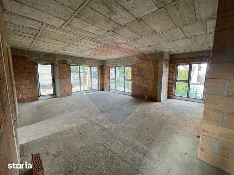 Apartament cu 4 camere în Mănăștur