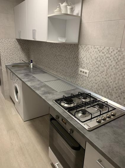 Garsonieră decomandată, mobilată în Lujerului