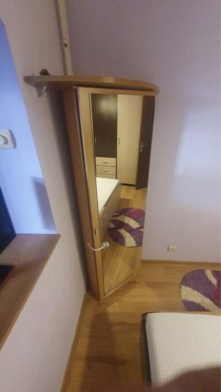 Apartament cu 3 camere semidecomandat în Alexandru cel Bun