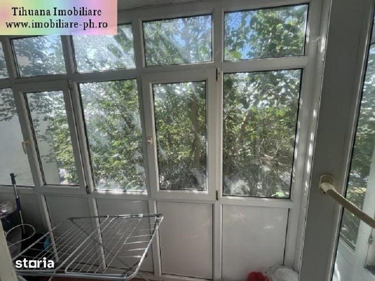 Apartament cu 2 camere decomandat în Republicii