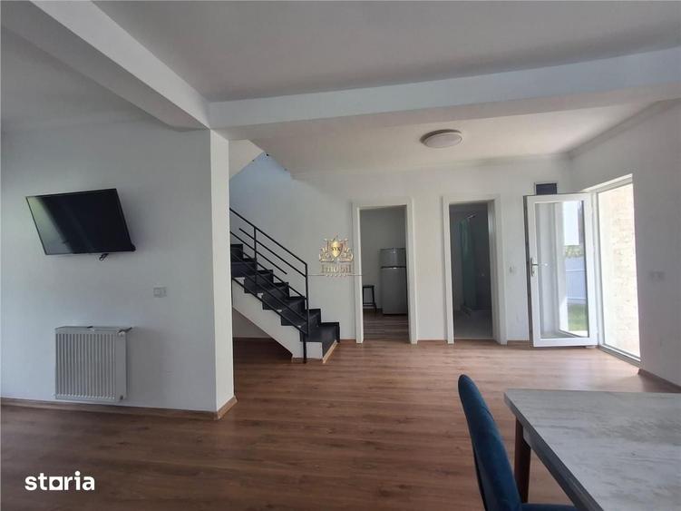 Casă cu 4 camere cu Teren 400 Mp în Recea