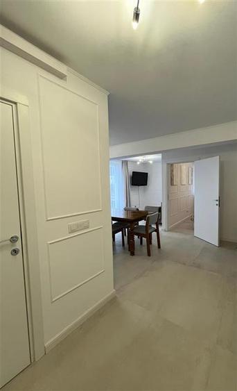 Apartament cu 2 camere decomandat în Exterior Vest