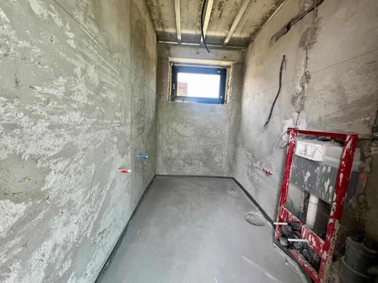 Casă cu 4 camere cu Teren 689 Mp în Horpaz