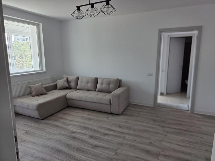 Apartament cu 2 camere semidecomandat în Grigorescu