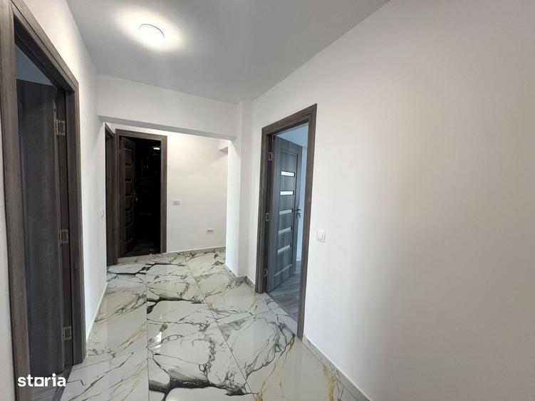 Apartament cu 4 camere decomandat în Prundu