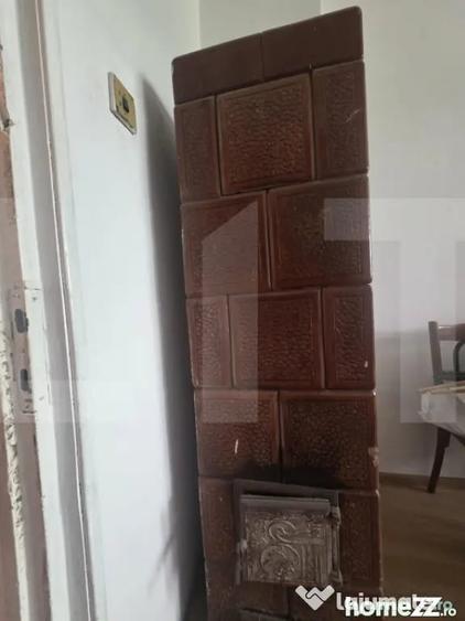 Apartament cu 3 camere decomandat în Sud