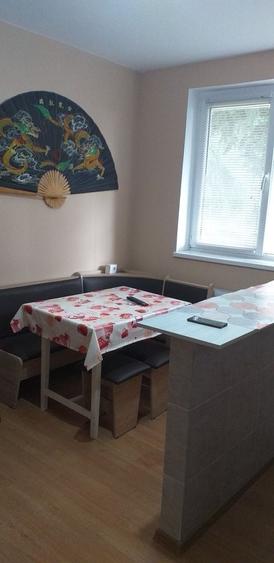 Apartament cu 2 camere semidecomandat în Simeria